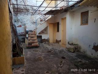 Casa  Carrer de la mare de déu del roser. Casa en venta en roser, 5 dormitorios.