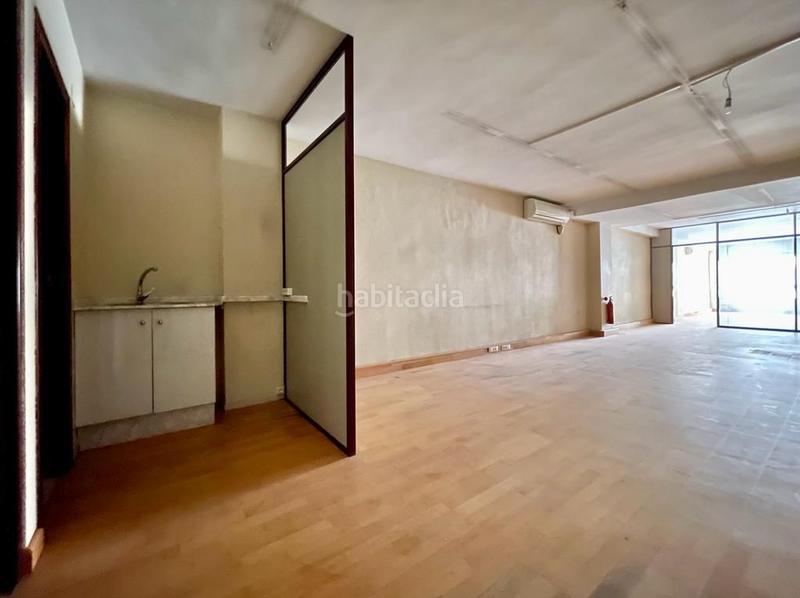 Foto ac2c89d8-2ec2-4f51-97a1-1a3a00dbf994. Geschäftsraum in Centro Villarreal / Vila - real