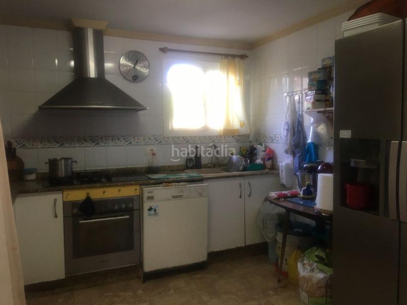 Foto cf9ee302-886e-4a24-87fc-c39aacae2b8f. Chalet con parcheggio piscina in Playa Burriana