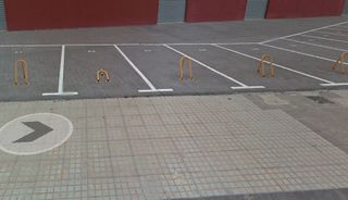 Parking coche  Glories valencianes. Garaje en venta en carmaday.
