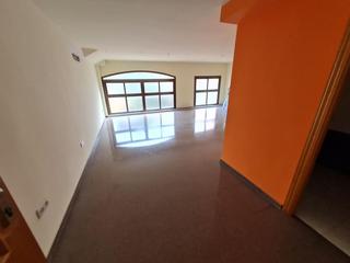 Büro  Carrer del mestre ripollés. Oficina en venta en plaza fadrell, 3 dormitorios.