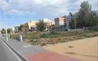 Terreny residencial a La Torre-Playa de Chilches. Solar en venta en belcaire norte.