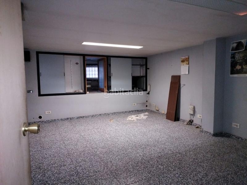 Foto 9f62e483-af7a-45e7-87e0-46cc77250ed4. Local comercial local com. en venta en betxi, 1 despacho. en Betxí