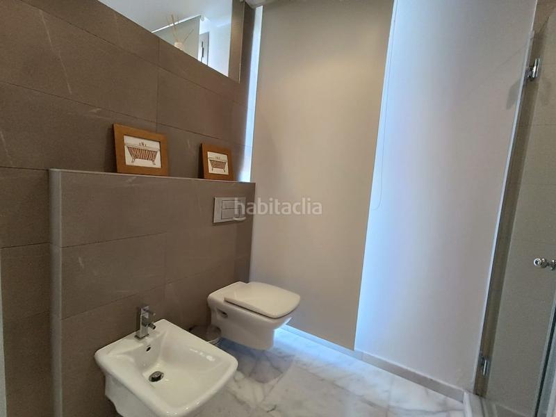 Foto 201c1521-1501-464f-babf-a86d3d1c57e6. Xalet amb aparcament piscina a Playa Burriana