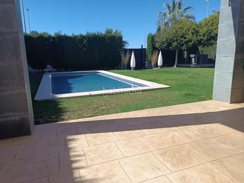 Foto 468e255f-5b12-4c92-acff-6fbfc64d3507. Xalet amb aparcament piscina a Playa Burriana