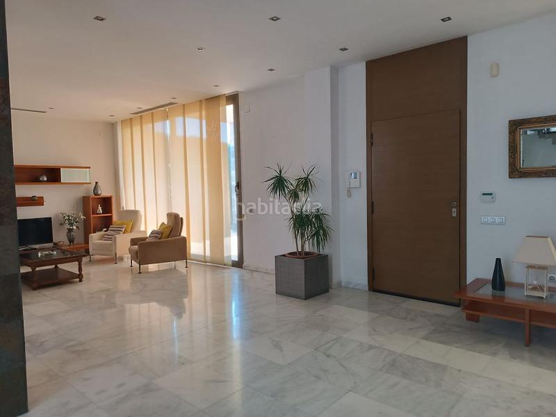 Foto 87949455-14b0-4cec-b651-076bcd00597f. Xalet amb aparcament piscina a Playa Burriana