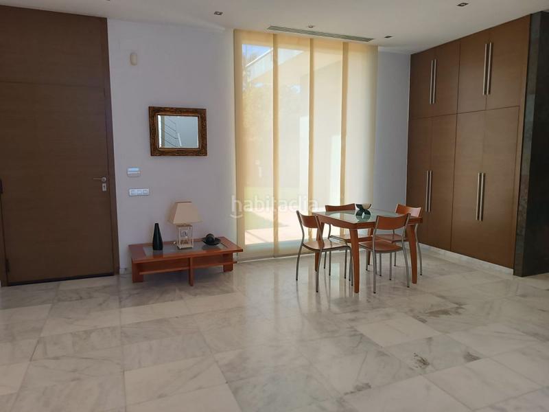 Foto ab39ec8e-003d-4308-9f34-b8e2921cd1b6. Xalet amb aparcament piscina a Playa Burriana