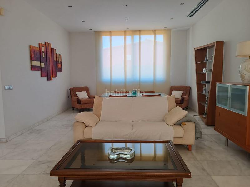 Foto c6ff01cd-aed5-4064-b82e-7695dda69e86. Xalet amb aparcament piscina a Playa Burriana