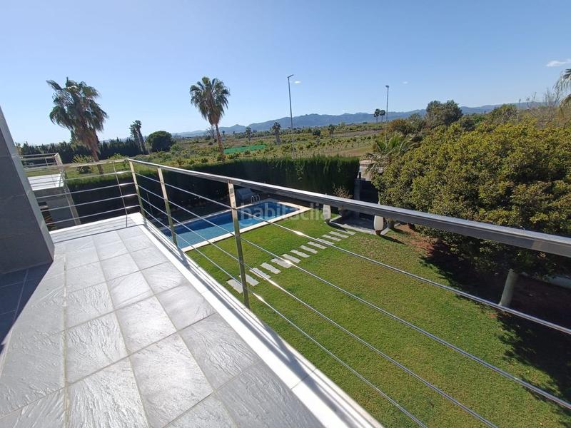 Foto d9aa77f7-76b8-4b8b-999e-242edd1311d9. Xalet amb aparcament piscina a Playa Burriana