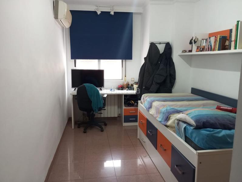 Foto 3c0117fb-8eb8-4777-a40b-635f9cd050e8. Edifici a Tales