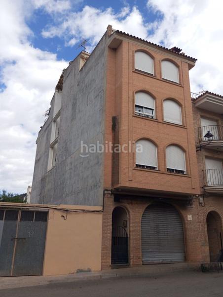 Foto a5fd40f4-bf49-49cc-994f-85b028610d9d. Edifici a Tales