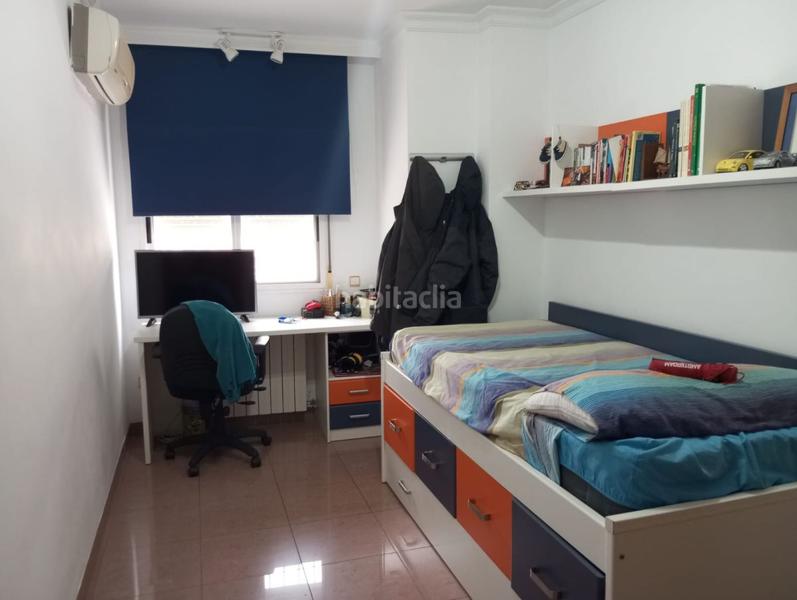 Foto f30446df-9c13-498b-b74b-b24c51a1edce. Edifici a Tales