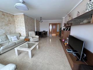 Appartement  Transporte. Piso en venta en llombai, 3 dormitorios.
