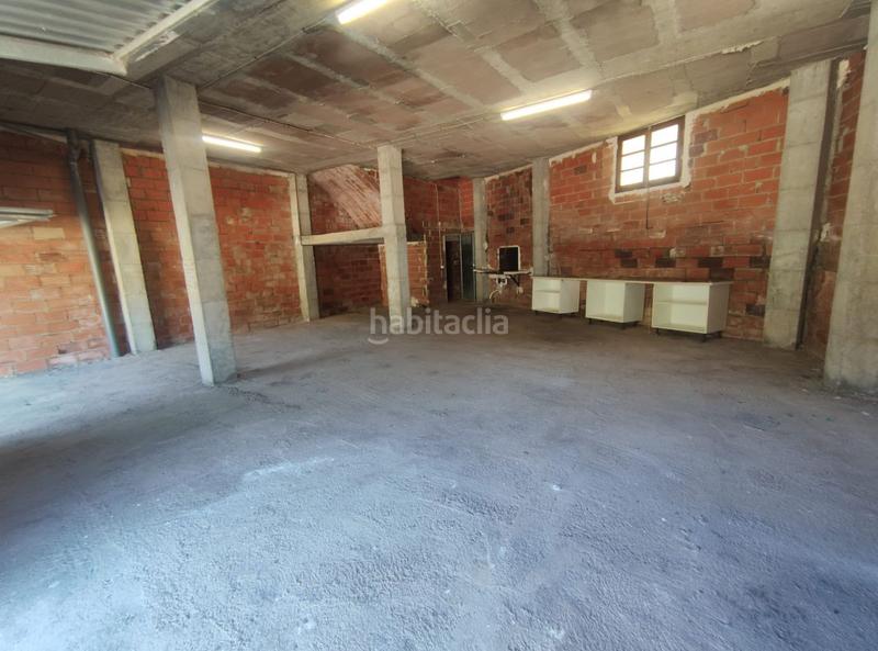 Foto 8e179d5b-288d-4c52-ba82-530c9afc7955. Edificio  en venta . en Eslida