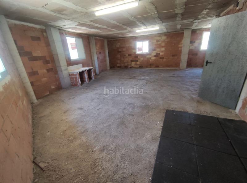 Foto d7732fb1-cfc1-488c-9f5a-c084d9b950ac. Edificio  en venta . en Eslida