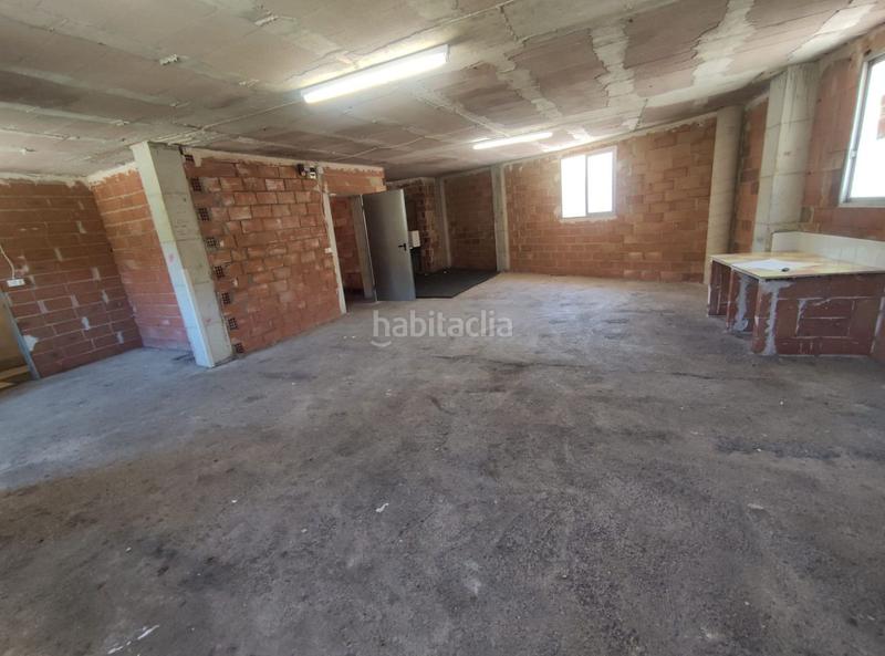 Foto eea22210-e26e-4288-9f17-9ddb1a84b022. Edificio  en venta . en Eslida