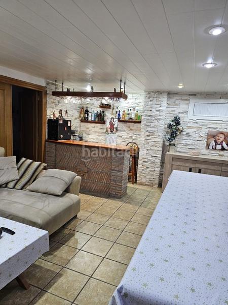 Foto 2fe12de6-3eff-4f9b-9a64-c6e7592f1e1a. Chalet with heating parking in Playa Burriana