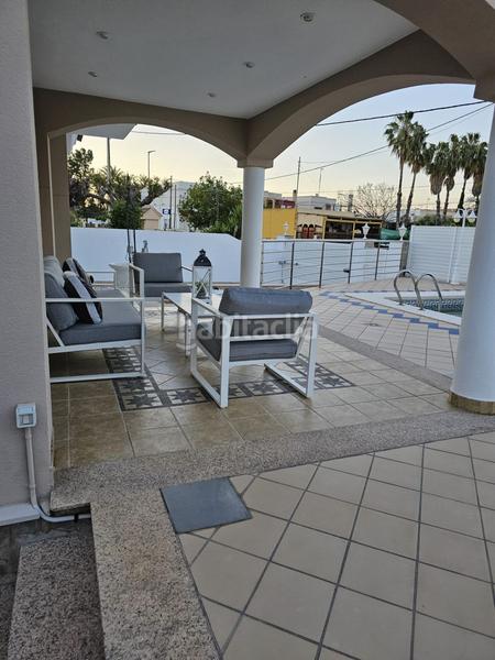 Foto 386cc277-0d4a-40da-b6f8-0e64fb918815. Chalet with heating parking in Playa Burriana