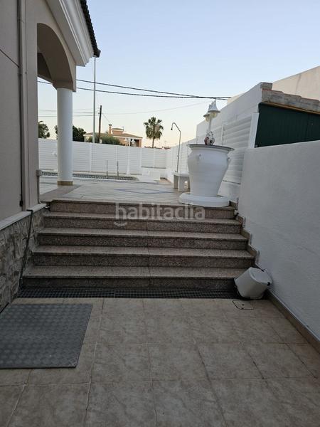 Foto a7ff6e1a-f271-4c70-bb32-6b1236a2c8d2. Chalet with heating parking in Playa Burriana