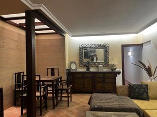 Haus in San gregorio 23. Casa en venta en centro, 3 dormitorios.