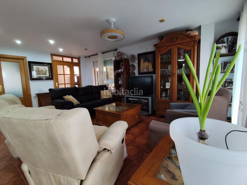 Foto 38c828f7-9884-4a20-bdd1-55fdd7500e80. Casa a schiera con parcheggio piscina in Llombai Burriana