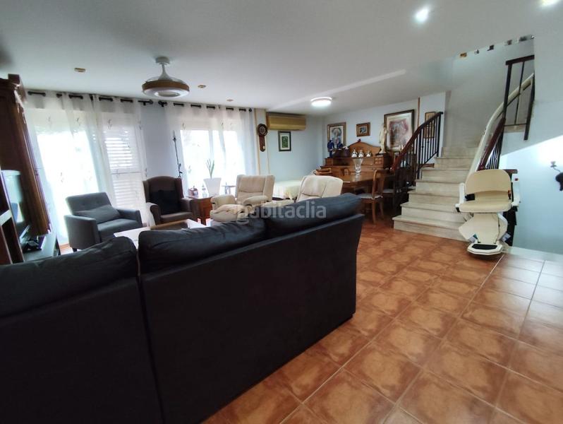 Foto 4d776131-5980-4667-9f7f-b1a0542d65f7. Casa a schiera con parcheggio piscina in Llombai Burriana