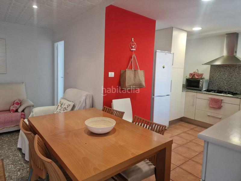 Foto cc5a496d-1781-426f-aba9-d0fff2612950. Maison avec parking dans Chilches