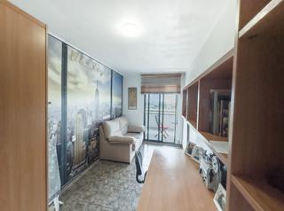 Appartement à Casco Urbano. Piso en venta en avda. libertad, 1 dormitorio.