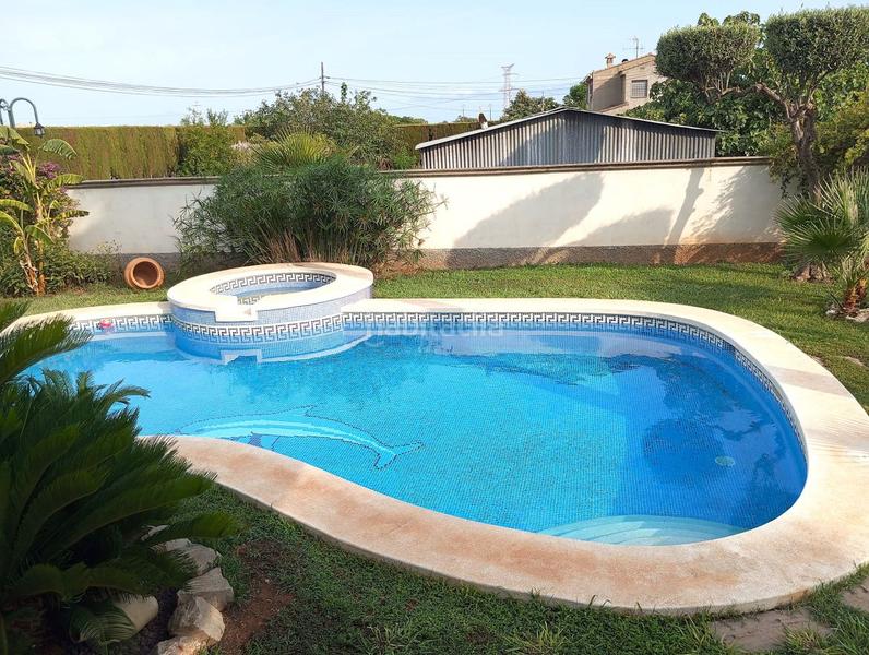 Foto 7d3fb634-3313-42be-a48b-3cb7de01f5ea. Chalet avec chauffage parking piscine dans Madrigal Villarreal / Vila - real