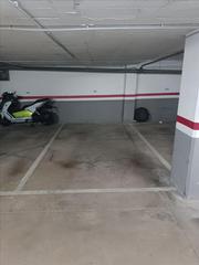 Aparcament cotxe  Eres de briset. Garaje en venta en calvario.