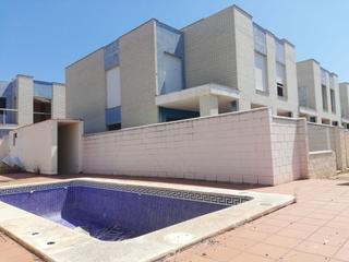 Xalet  De la mar. Chalet en venta en playa, 3 dormitorios.