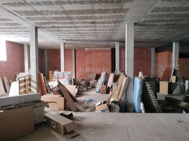 Foto 3352eacb-106b-40c0-9eec-8268c7778528. Local comercial a Alcora (l´)