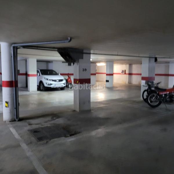 Foto 11b524ac-8cb2-414b-ac91-6e763682648d. Aparcament cotxe a Piscinas Villarreal / Vila - real