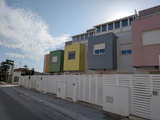 Casa adossada  L`om blanc. Adosado en venta en cami l.om, 4 dormitorios.