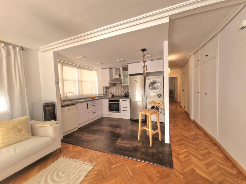 Foto 53c15cda-8440-43bd-bd3d-ad047d10c766. Àtic a Casco Histórico Castellón de la Plana