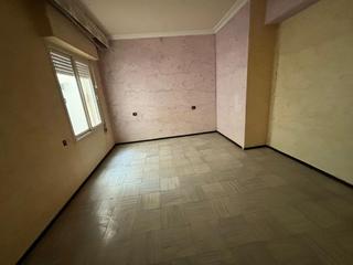 Appartamento in Vall d´Uixó (la). Piso en venta en centro, 4 dormitorios.