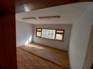Piso  Lecla. Piso en venta en casco urbano.