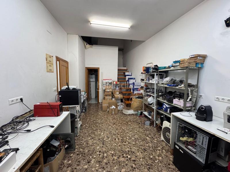 Foto c4c2034e-e902-47e2-9532-6cd6bd7a1c6c. Local comercial local com. en venta en renfe, 2 despachos. en Nules