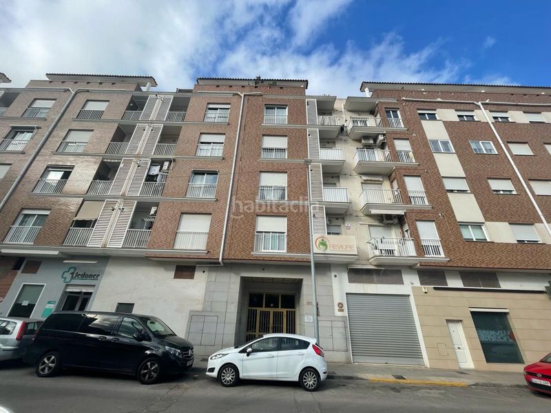 Foto d89da924-71e3-46d4-8a84-390df100715e. Pis amb aparcament a Centro Almazora / Almassora