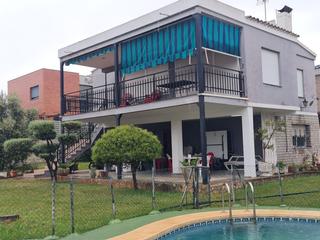 Xalet  Jaime i. Chalet individual en venta en gran avenida, 4 dormitorios.