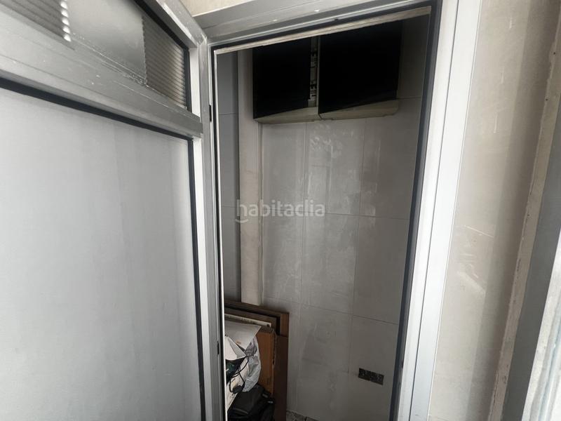 Foto fcf84315-0816-4e51-8b96-0b42e3056dd7. Local comercial local com. en venta en avda. villarreal. en Castellón de la Plana