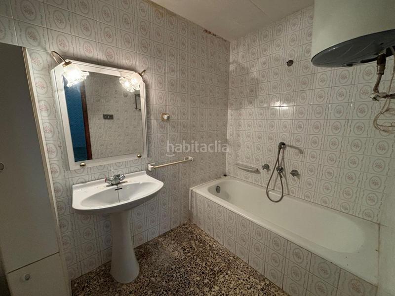 Foto 4b0e541e-2d5d-411e-a073-a7652440a421. Piso  en venta en carbonaire, 4 dormitorios. en Vall d´Uixó (la)