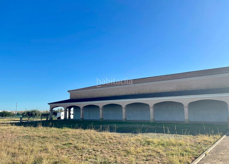 Foto a1772407-e36d-493e-aac2-74a6b446323a. Local comercial a San Jorge