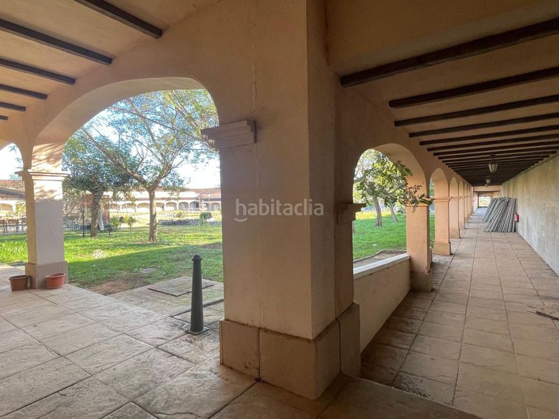 Foto bf7cb495-e9ae-4169-8ee0-d8b7e984f939. Local comercial a San Jorge