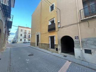 Maison  Pou. Casa en venta en sant jordi, 3 dormitorios.