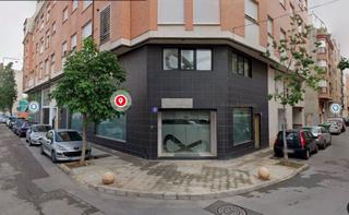 Local commercial  Palanques. Local com. en venta en avda. villarreal.
