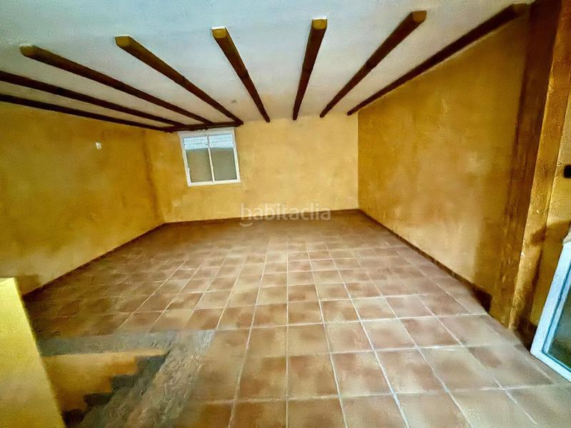 Foto b5fd73f9-3b14-49bf-aa74-73107752411a. Casa adossada amb aparcament a Vall d´Uixó (la)