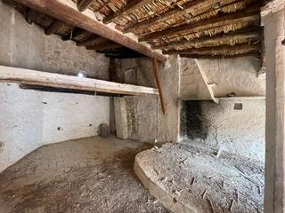 Casa  Valencia. Casa en venta en chert  xert, 6 dormitorios.