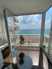 Apartament a El Grao. Apartamento en venta en heliópolis, 3 dormitorios.
