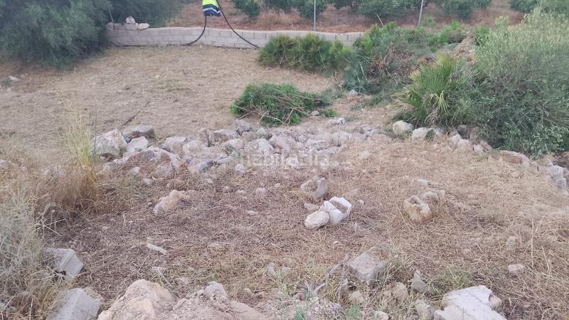 Foto 511101da-a3ce-4d27-b755-0c6d468bfb8f. Terrain résidentiel dans Montroy